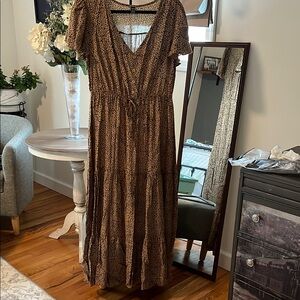 Elegant Brown Patterned Dress
